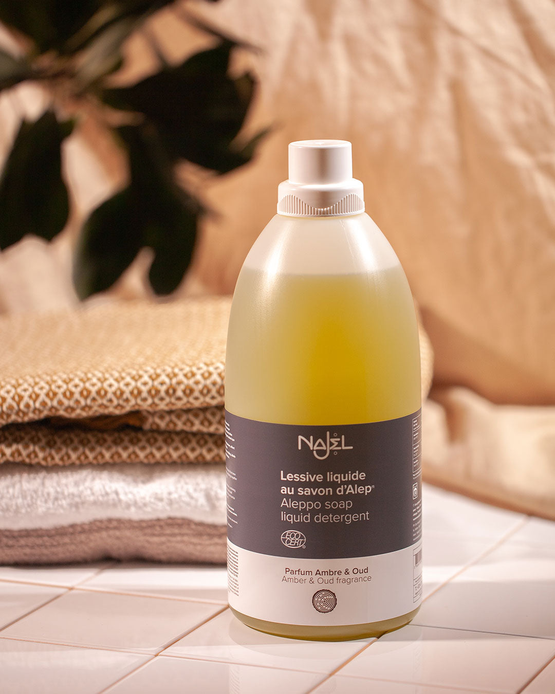 Lessive liquide au savon d'Alep parfum Ambre et Oud-Lessive-Najel