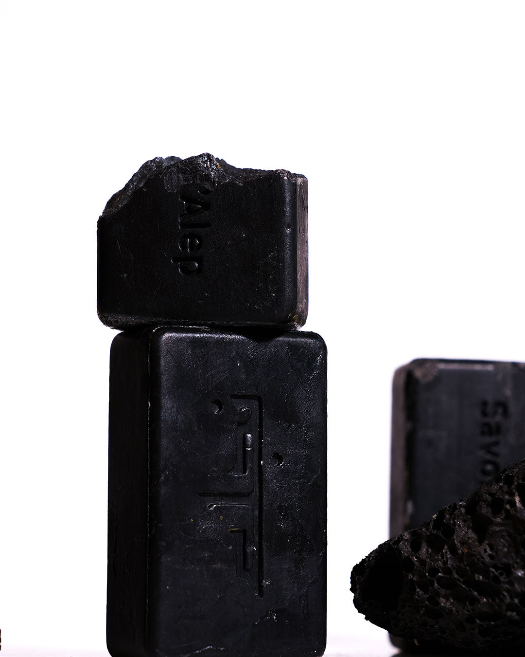 Savon d'Alep au charbon végétal bio-Savon d'Alep solide enrichi-Najel
