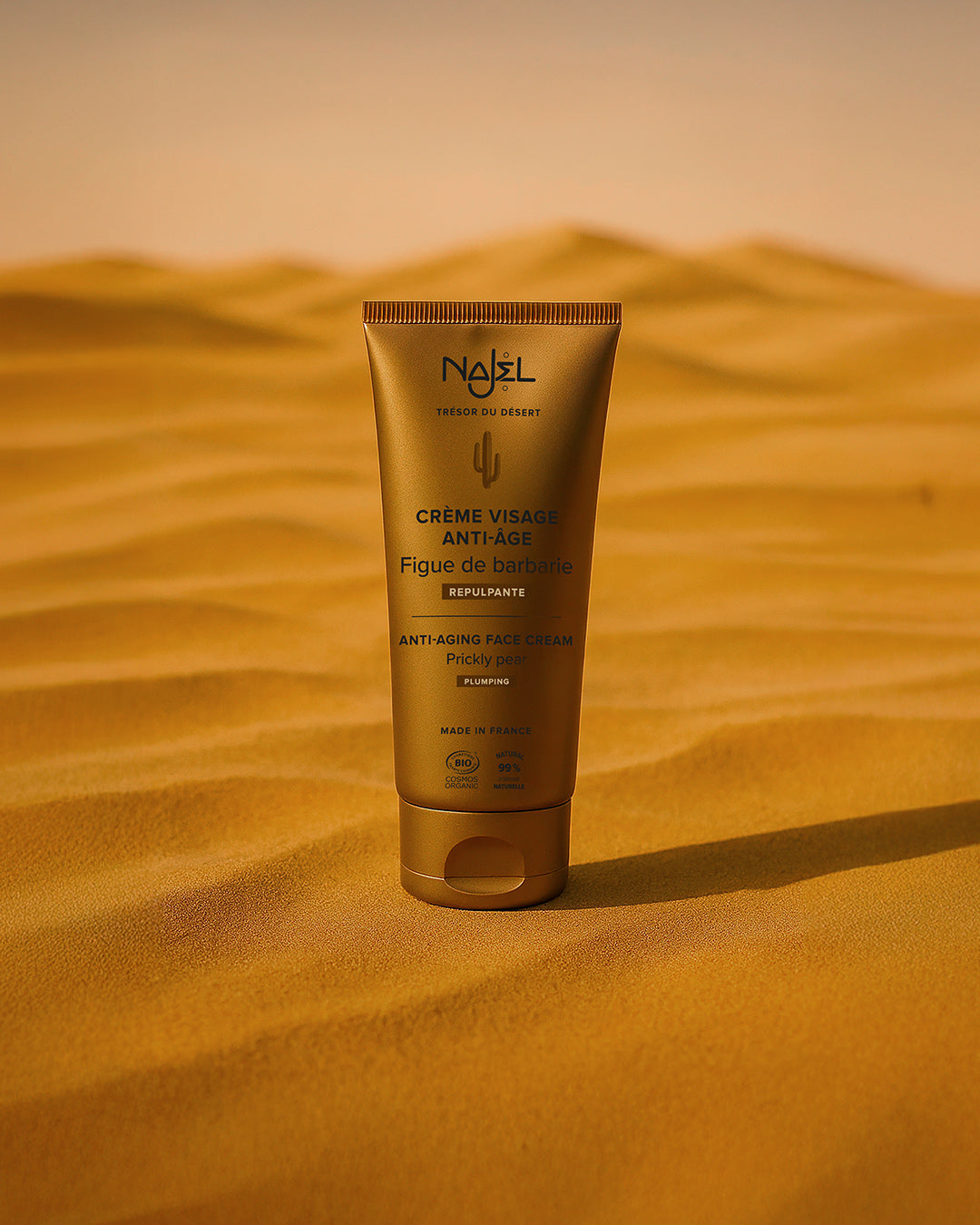Anti-aging face cream with prickly pear oil